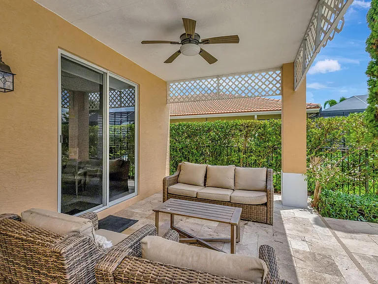 108 Parey Island Pl — Photo 13