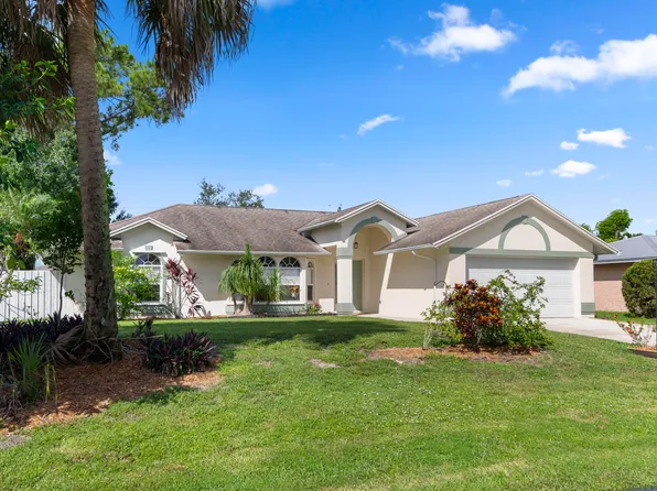 1926 SW Gold Lane, Port St Lucie, FL 34953
