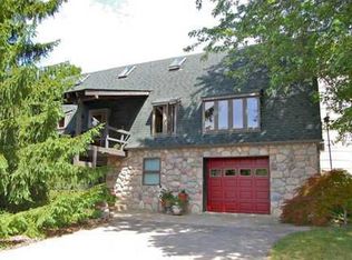 2258 Peters Rd, Ann Arbor, MI 48103