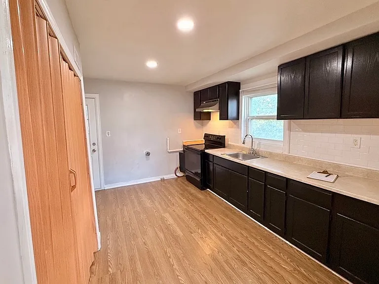 6847 Continental Ave — Photo 15