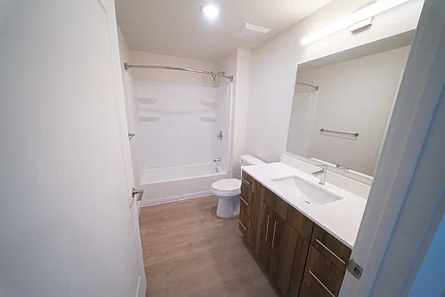 6121 S Highland Dr #202 Photo 1