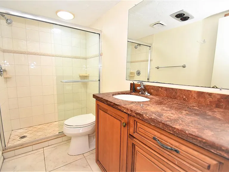 1601 Pelican Point Dr #HA215 — Photo 13