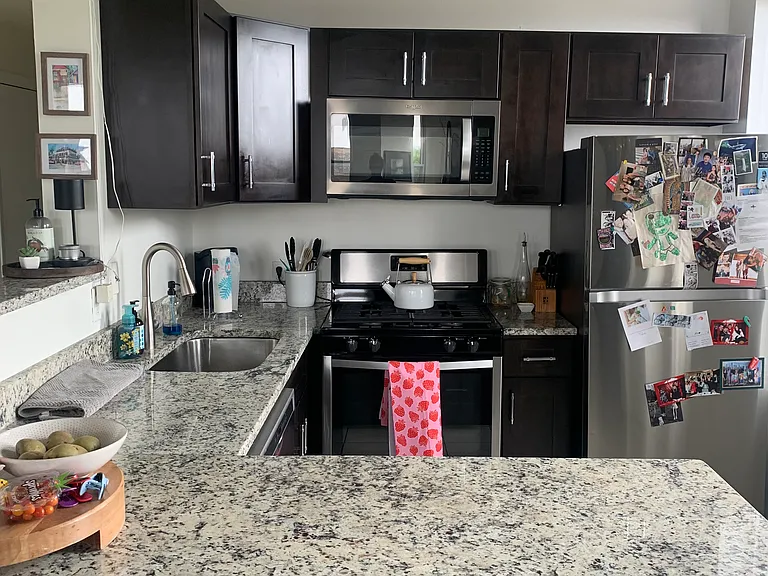 1000 W Armitage Ave #4A — Photo 10