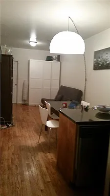 Rented by R New York | media 27