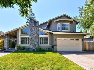 4890 Hoen Ave, Santa Rosa, CA 95405