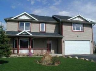 N1664 Geneva Ave, Lake Geneva, WI 53147