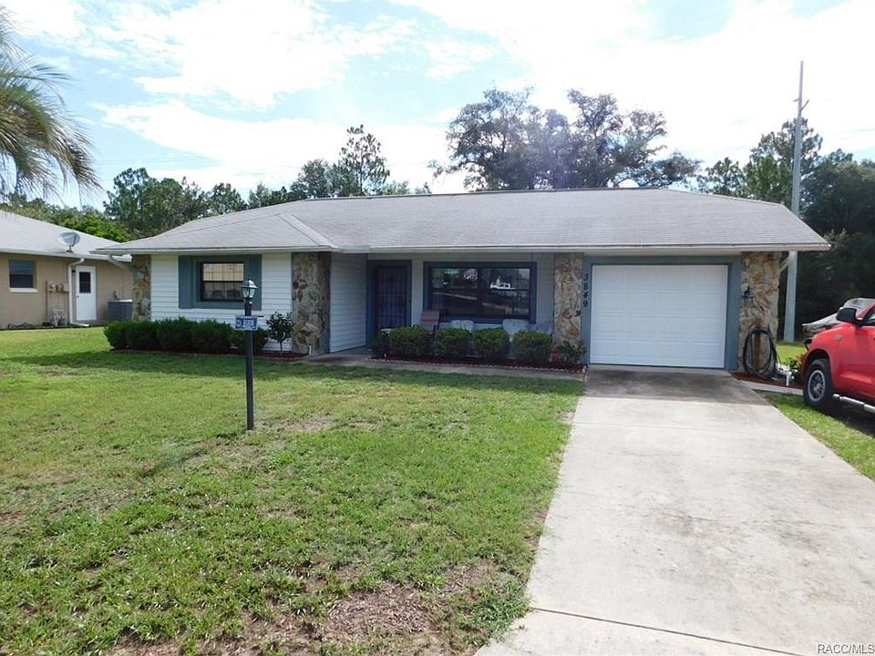 1st image of 3849 N Tamarisk Ave