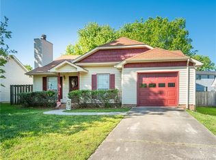 3621 Cedarbark Dr, Matthews, NC