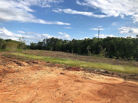 3rd image of 1600 Highway 247