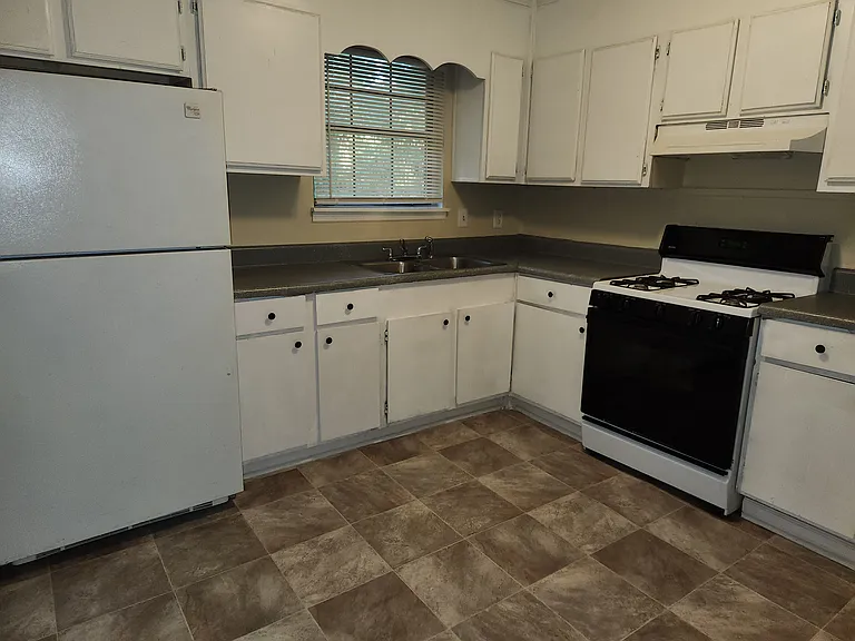 1618 Treasure Cv — Photo 27
