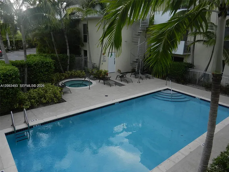 8950 SW 69th Ct #308 — Photo 11