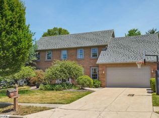 1104 Blue Heron Dr, Westerville, OH