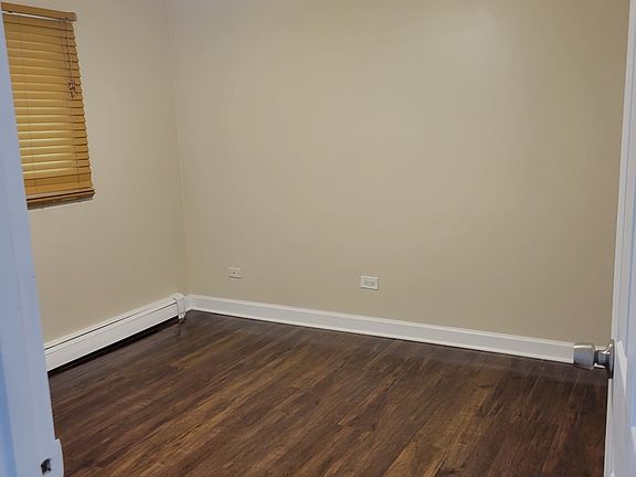 5th image of 3721 Ruby St APT 203S