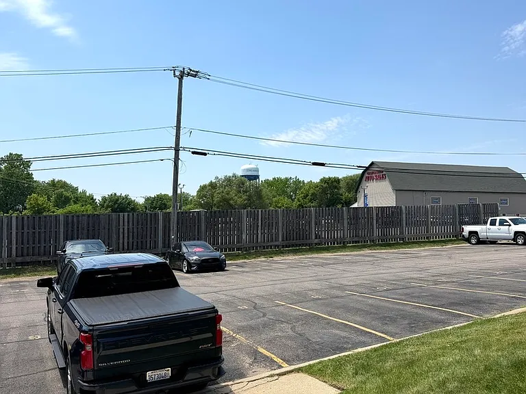 2500 Mark Thomas Ln #5B — Photo 2