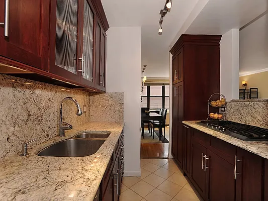 Sold by Sotheby's International Realty | media 5