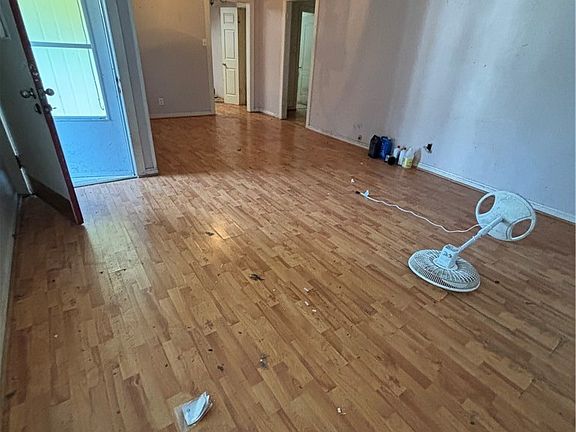 5th image of 2505 Cardinal St