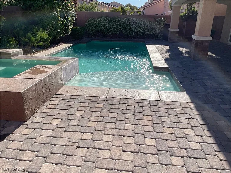 6313 Stag Hollow Ct — Photo 42