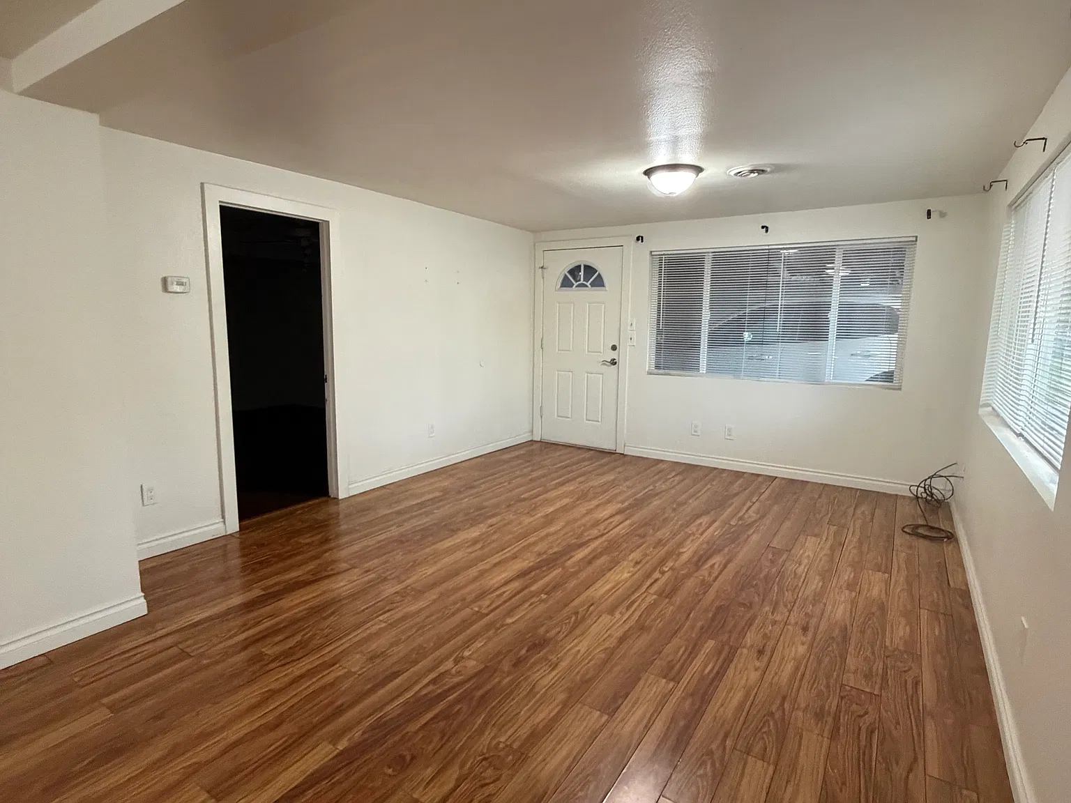 3 bed, 1.5 bath, $2,000 — Photo 3