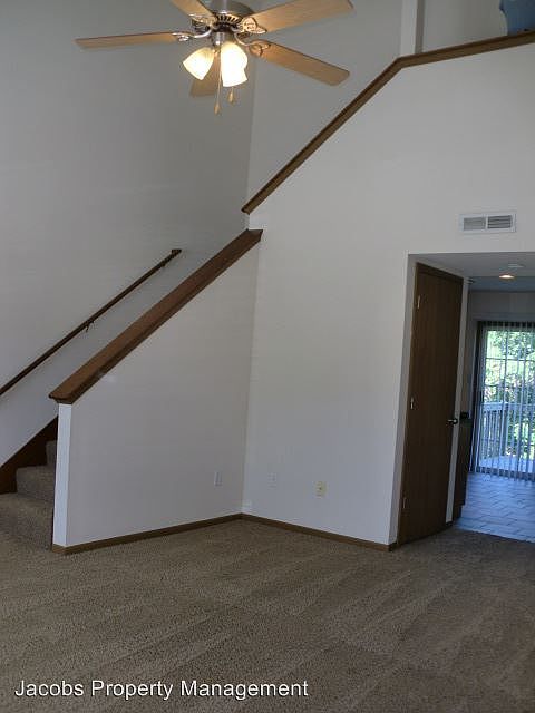 1st image of 709 Glenstone Dr