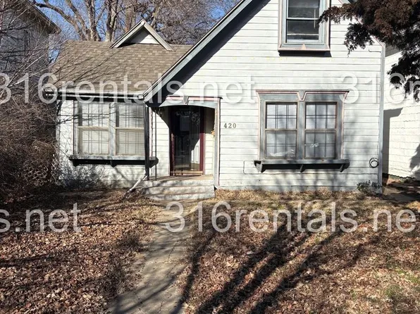 420 E 6th St, Newton, KS 67114