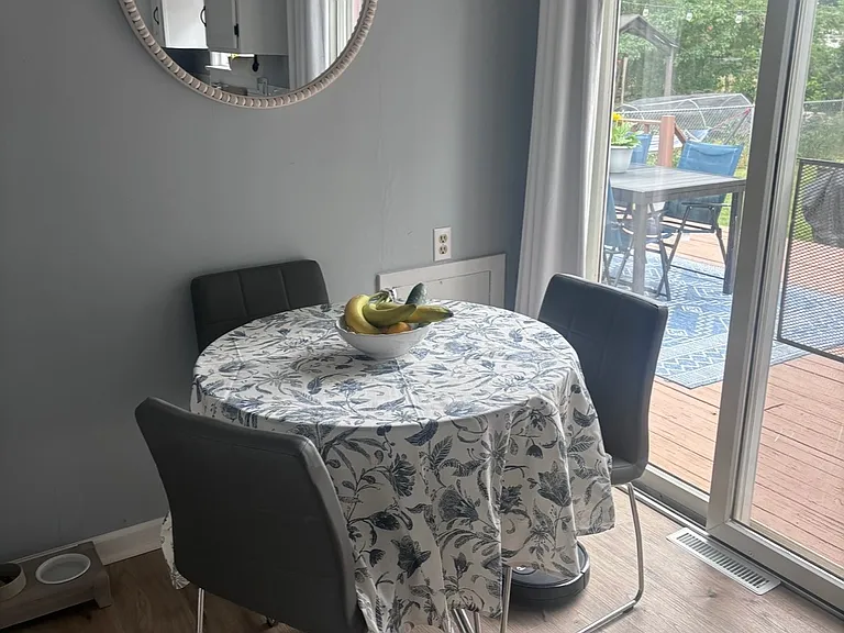 469 Bayridge Blvd — Photo 2