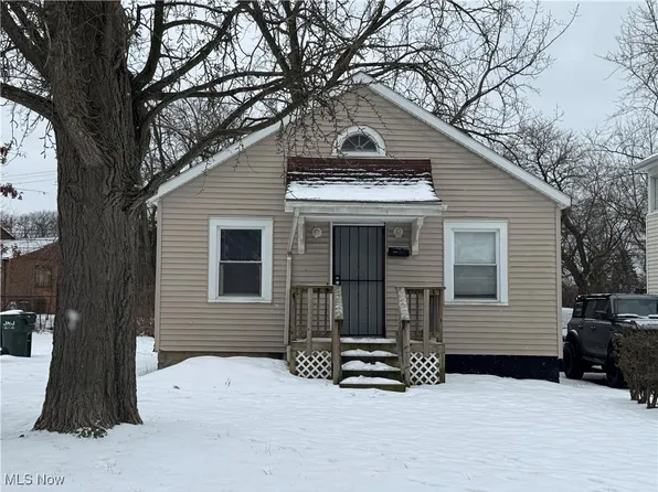 12810 Melgrove Ave, Garfield Heights, OH 44105