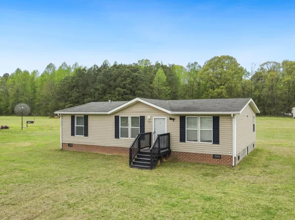 112 Church Hill Rd, Tappahannock, VA 22560