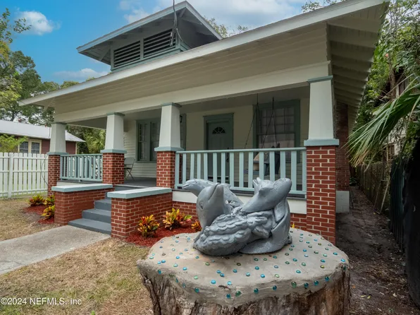 2021 N MARKET Street, Jacksonville, FL 32206