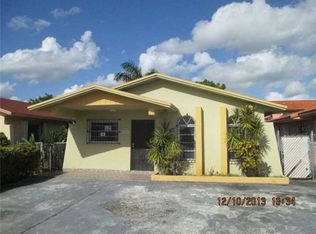 1161 W 40th Pl, Hialeah, FL 33012