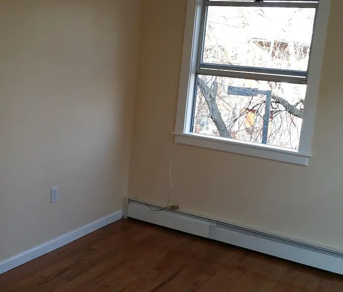 30 Enfield St #48 — Photo 13