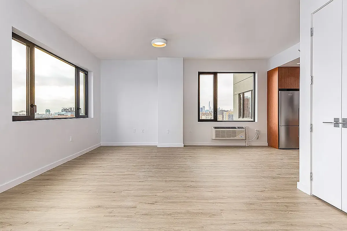 276 Grand Concourse — Photo 4