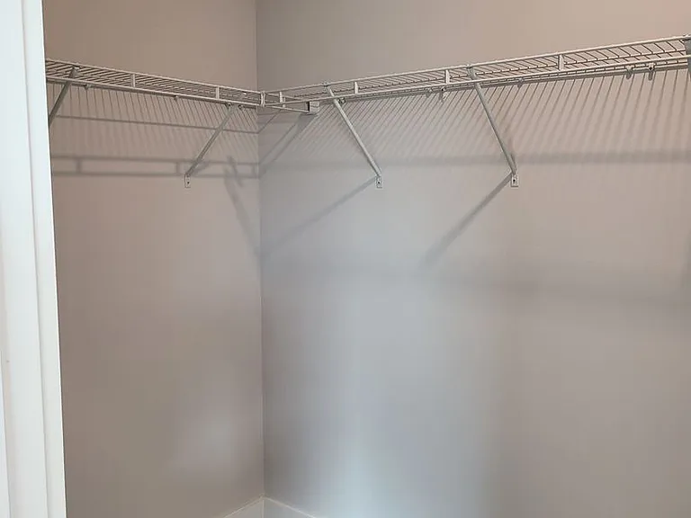 124 Keller Dr — Photo 26