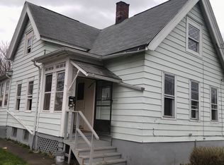 79 Scrantom St, Rochester, NY 14605
