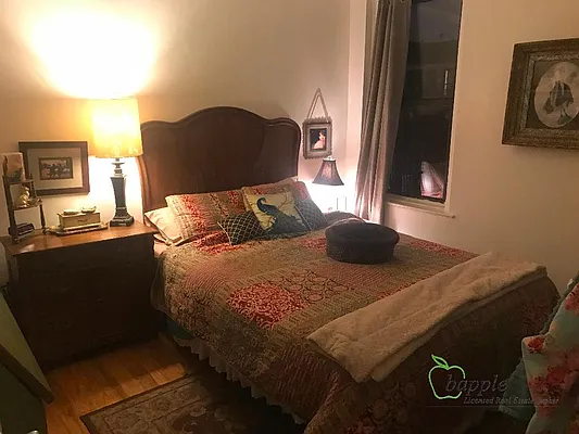 Rented by Bapple | media 12