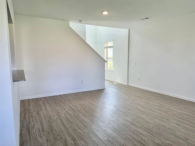 16530 Pine Arrow Dr — Photo 13