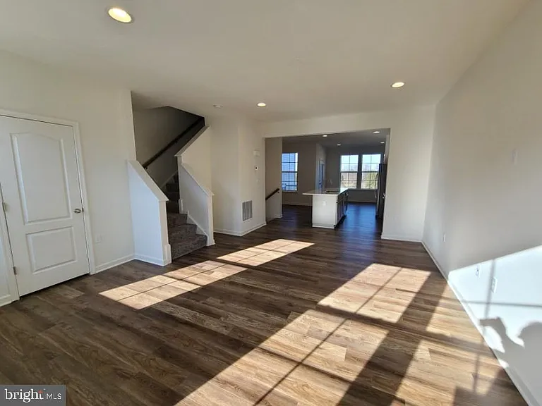 108 Alderman Way — Photo 14