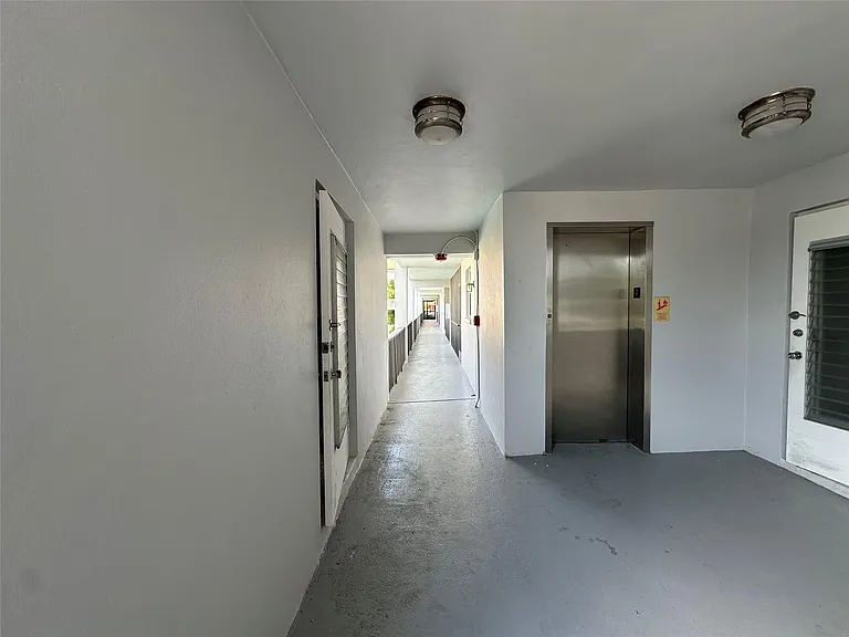 651 Pine Dr — Photo 29