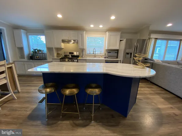 4747 Flanders Ln Trailer E, Harwood, MD 20776