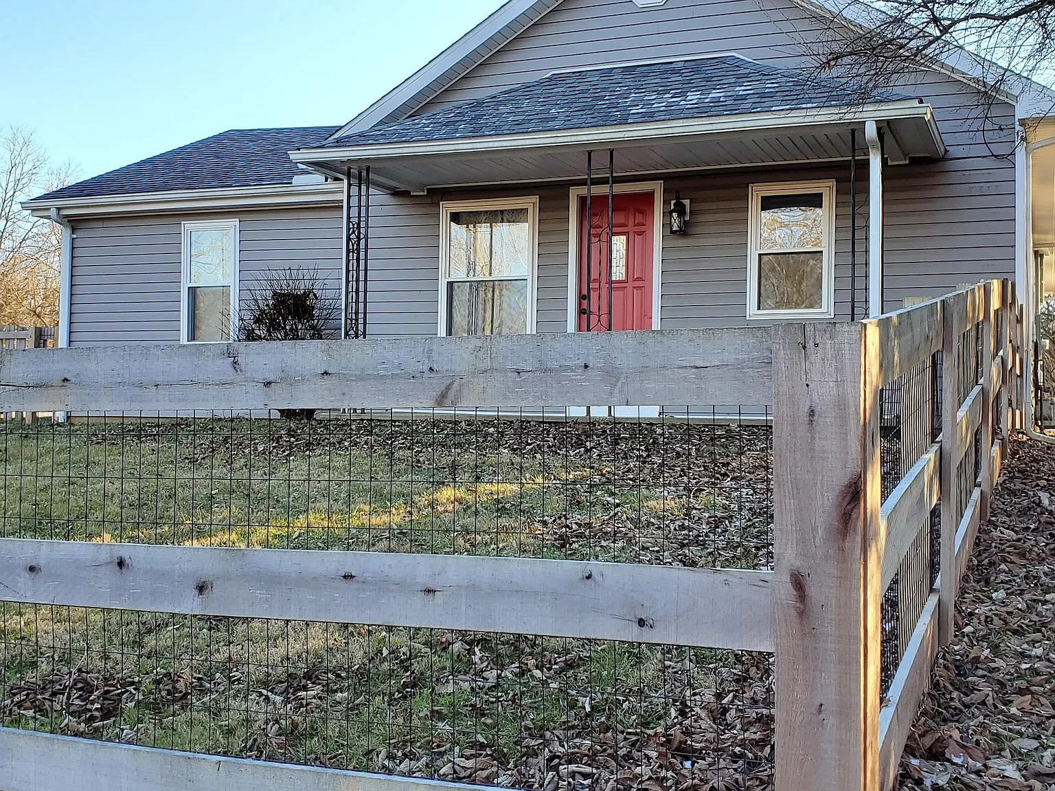 684 Ginghamsburg Rd — Photo 1