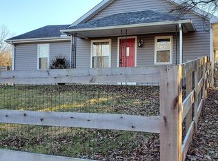 684 E Ginghamsburg Rd, Tipp City, OH 45371