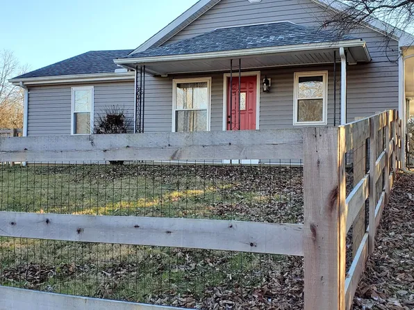 684 Ginghamsburg Rd, Tipp City, OH 45371