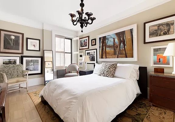 5th image of 63 E 79th St APT 5S