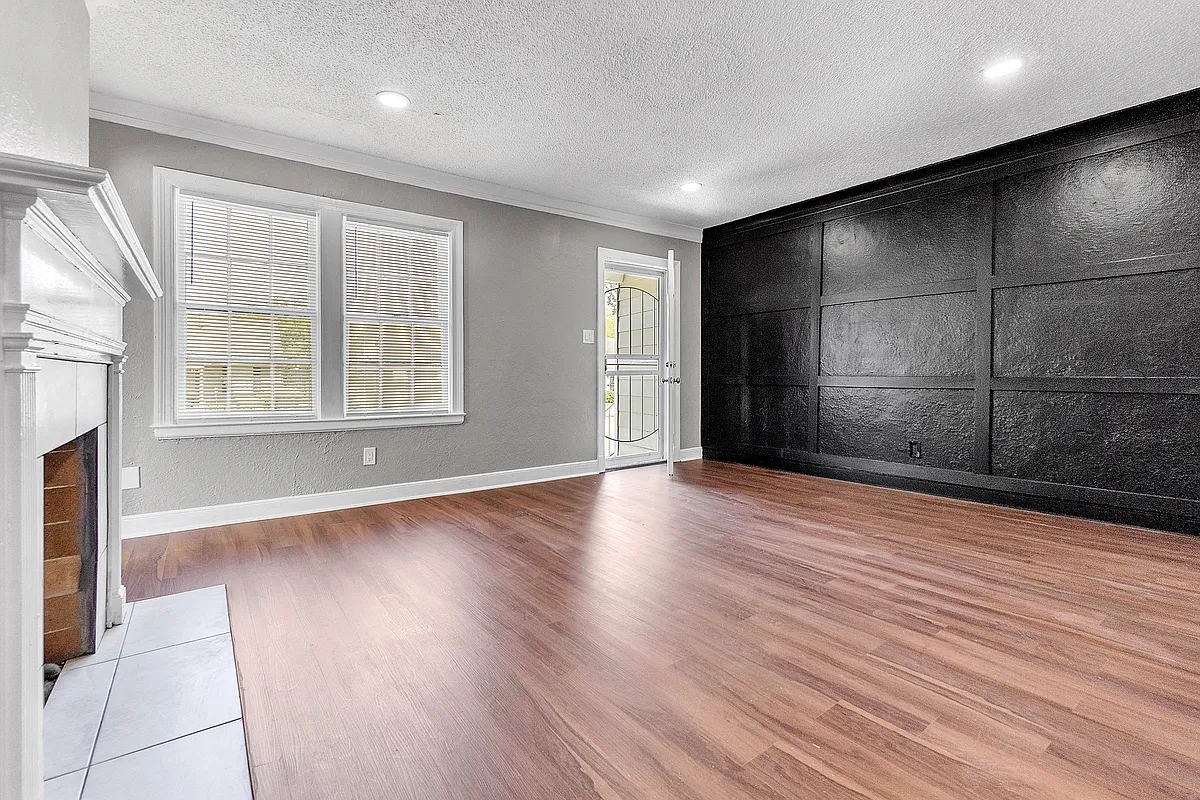 Building Photo - 1601 N Michelle Cir