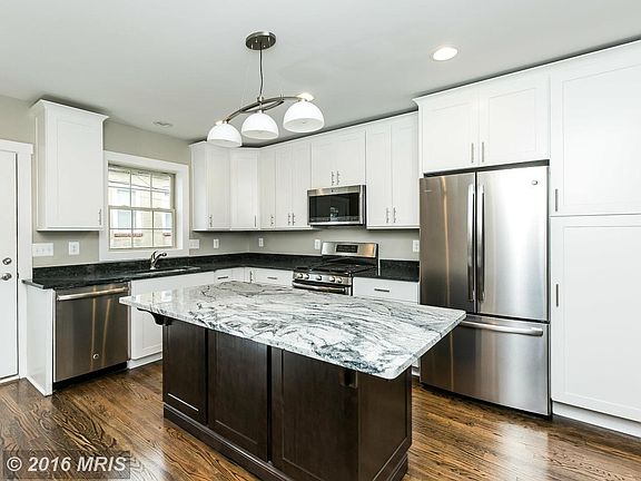 Large Kitchen Island that Sits Four