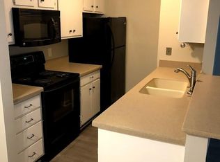 38 Woodland Hills Dr STE 3, Southgate, KY 41071