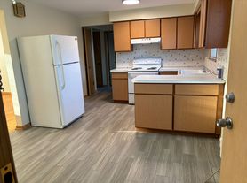 7350 W Belmont Ave, Chicago, IL