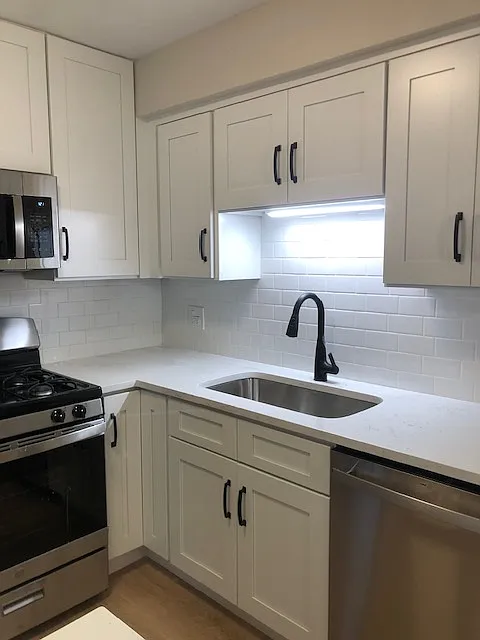 1 bed, 800 sqft, $1,775 — Photo 3