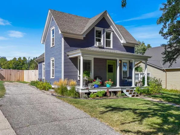 220 Fremont St S, Lake Benton, MN 56149