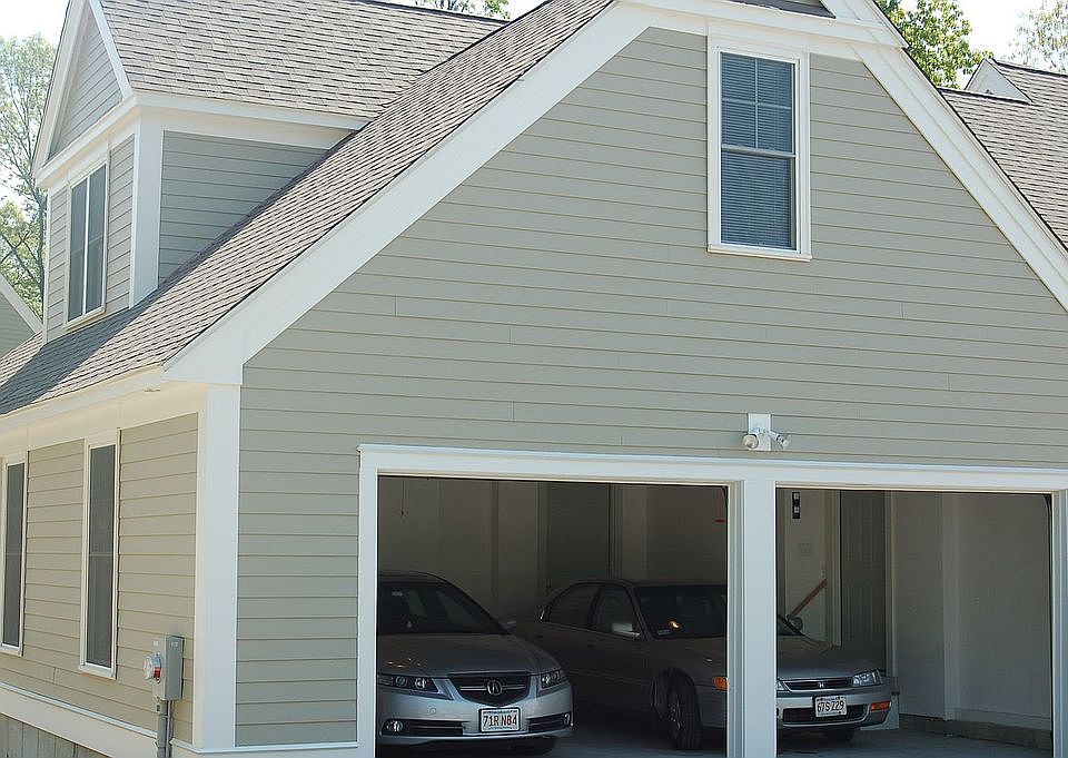 2 Car Garage