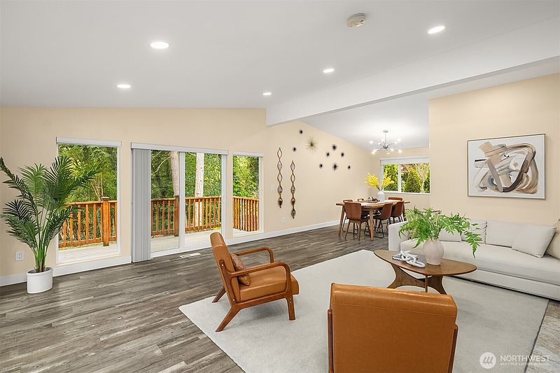 3rd image of 6279 NE 154th Street